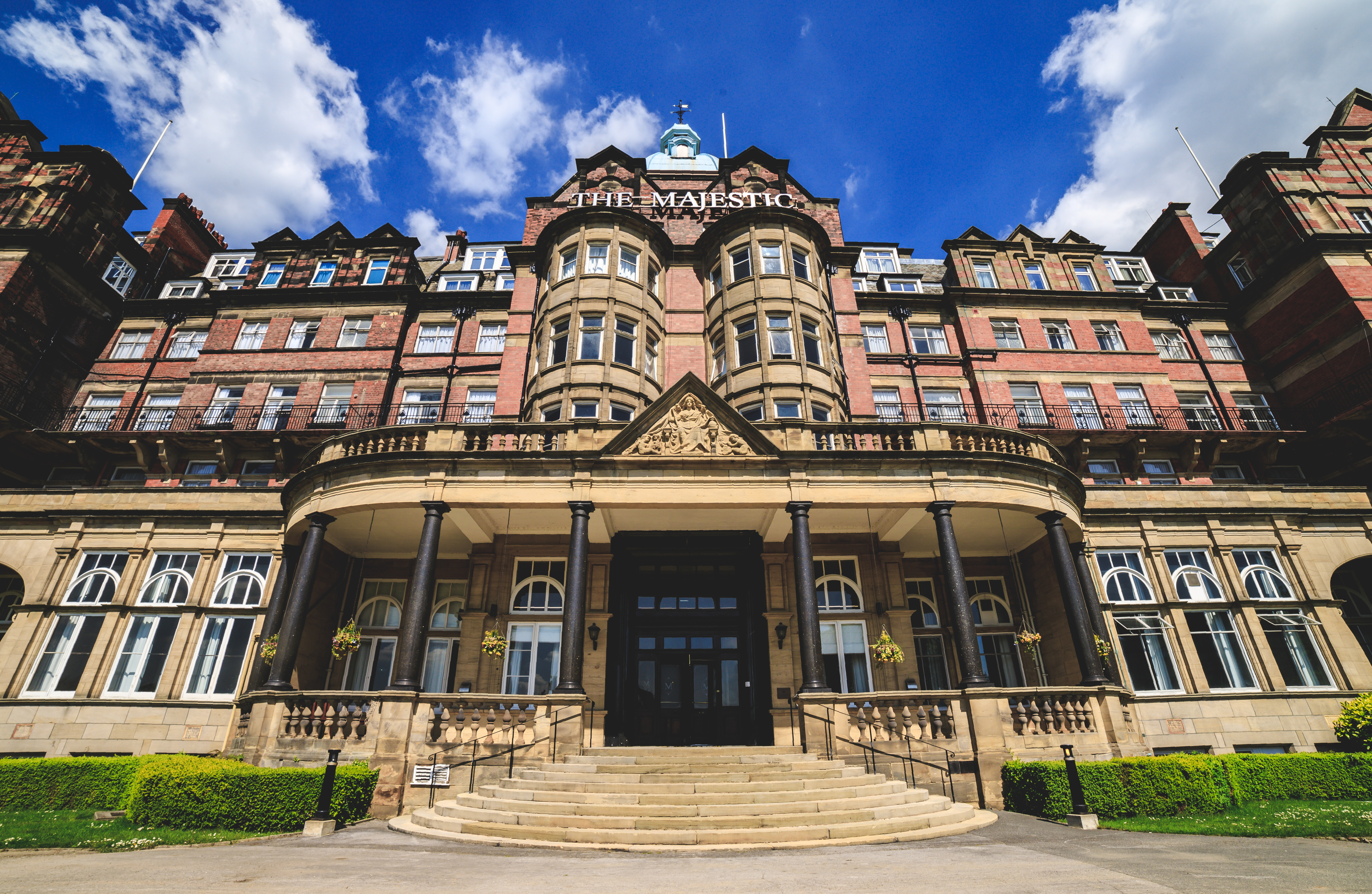 1 Night Signature Pamper Break, The Harrogate Spa At DoubleTree By Hil
