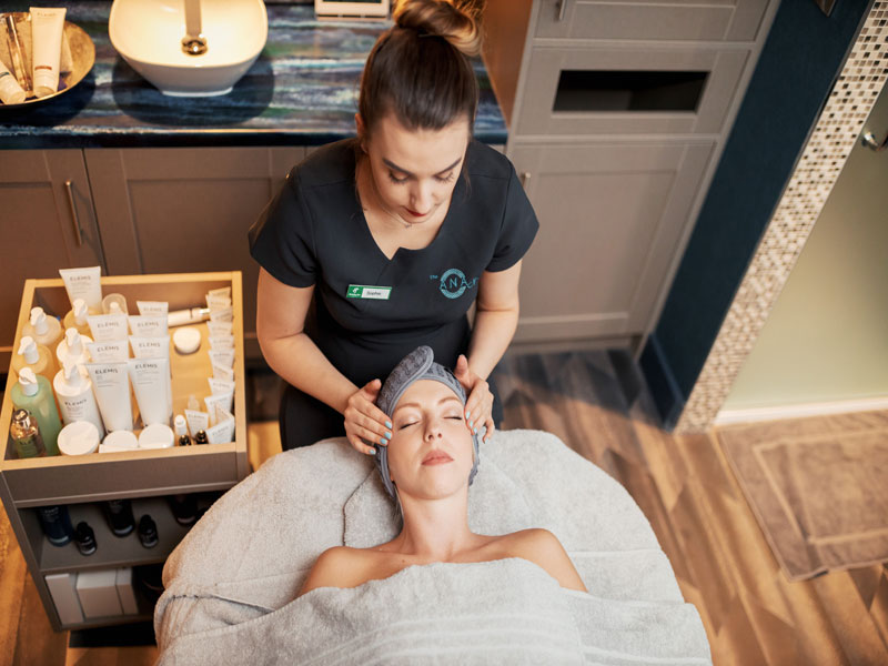 ANA Wellbeing Spa Experience, Ana Spa At Holiday Inn, Winchester