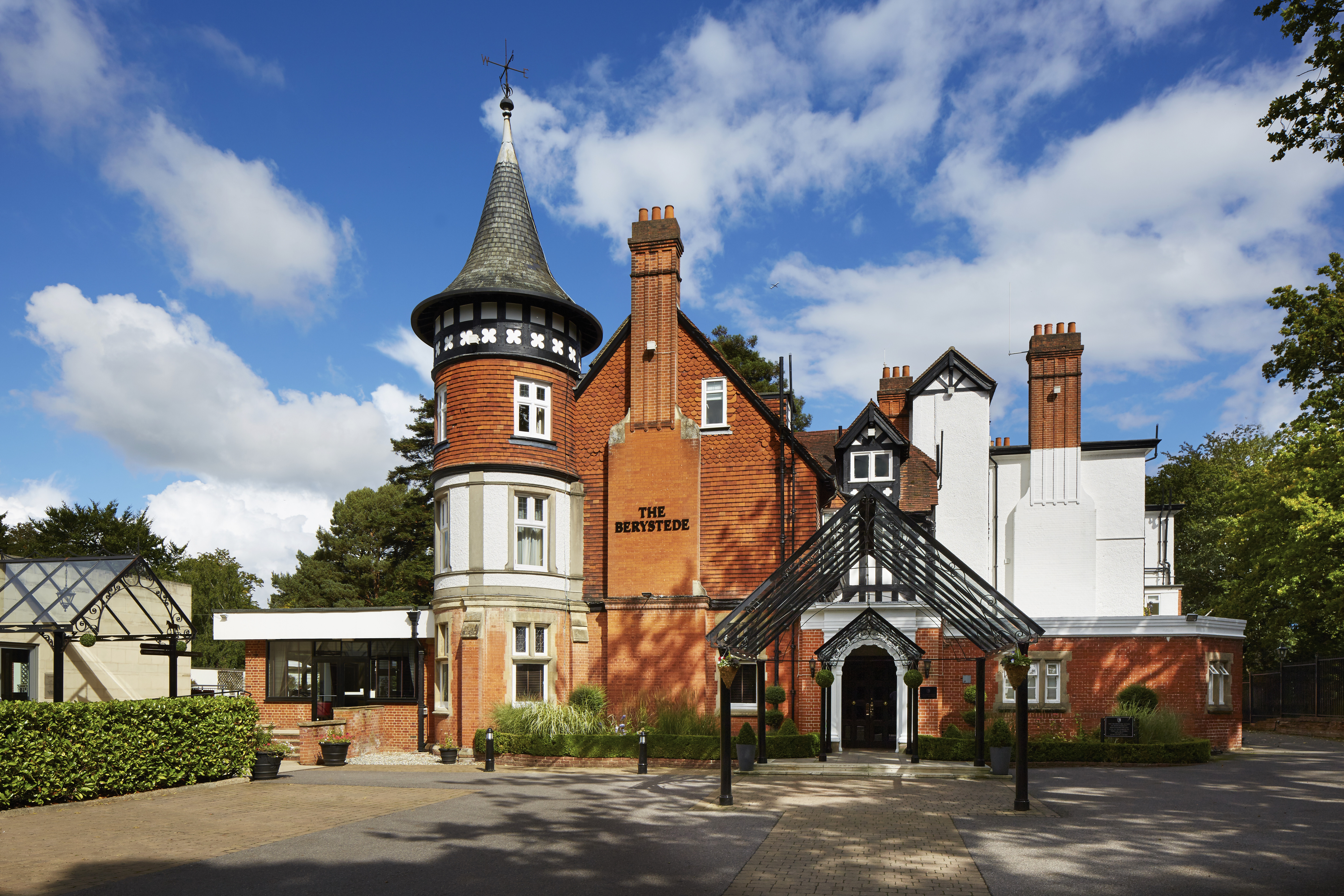 1 Night The Essential Spa Break For Two, Macdonald Berystede Hotel And