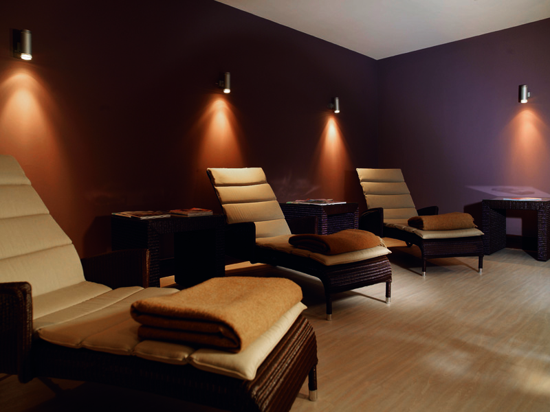 1 Night The Essential Spa Break For Two, Macdonald Berystede Hotel And
