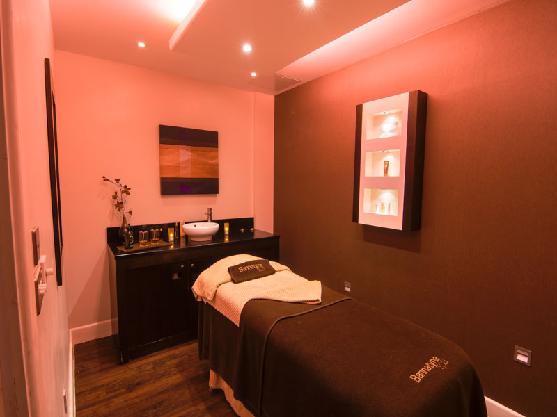 Relaxing Spa Day For Two Premium, Bannatyne Hastings