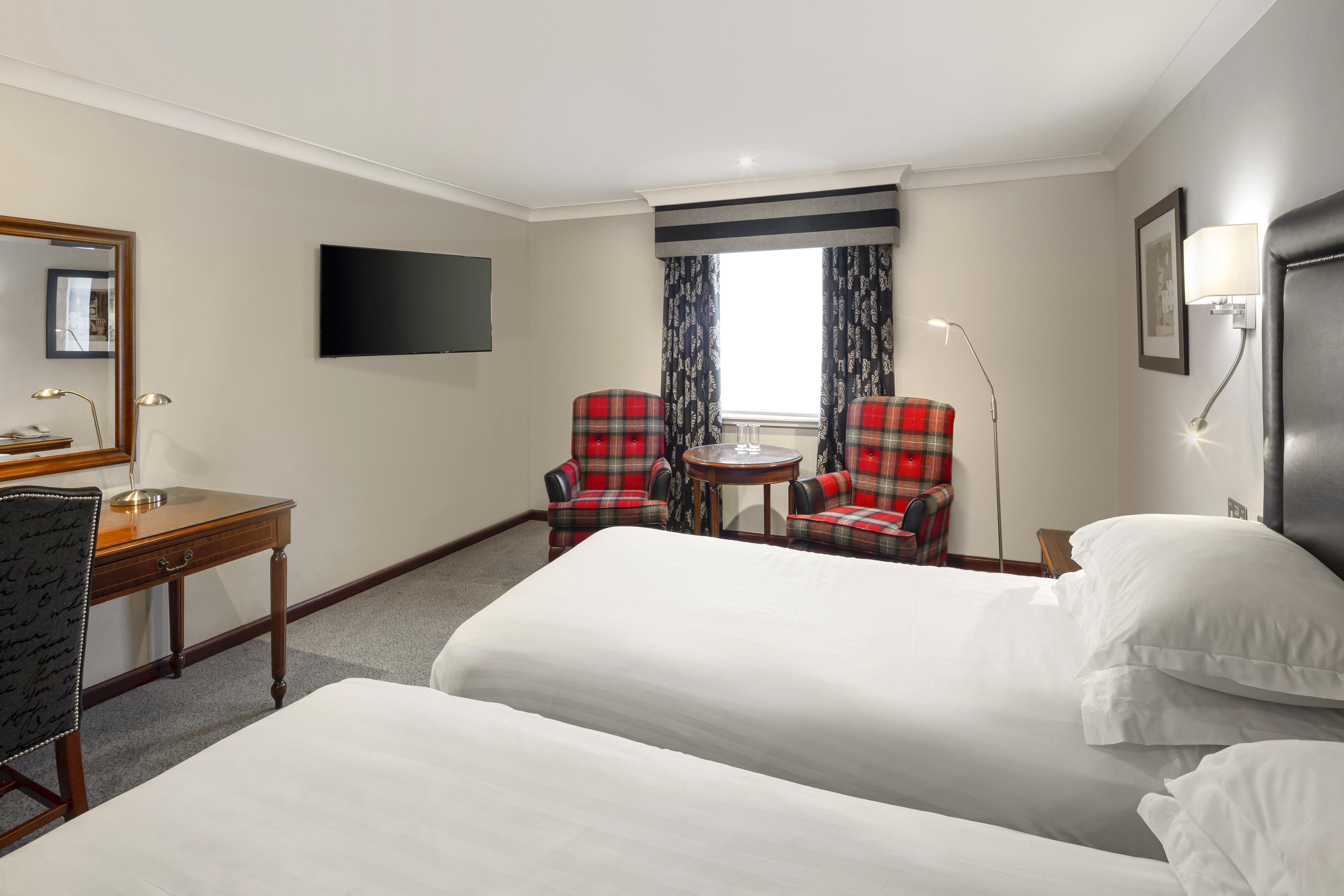1 Night Rejuvenating Spa Break , Edinburgh Holyrood Hotel