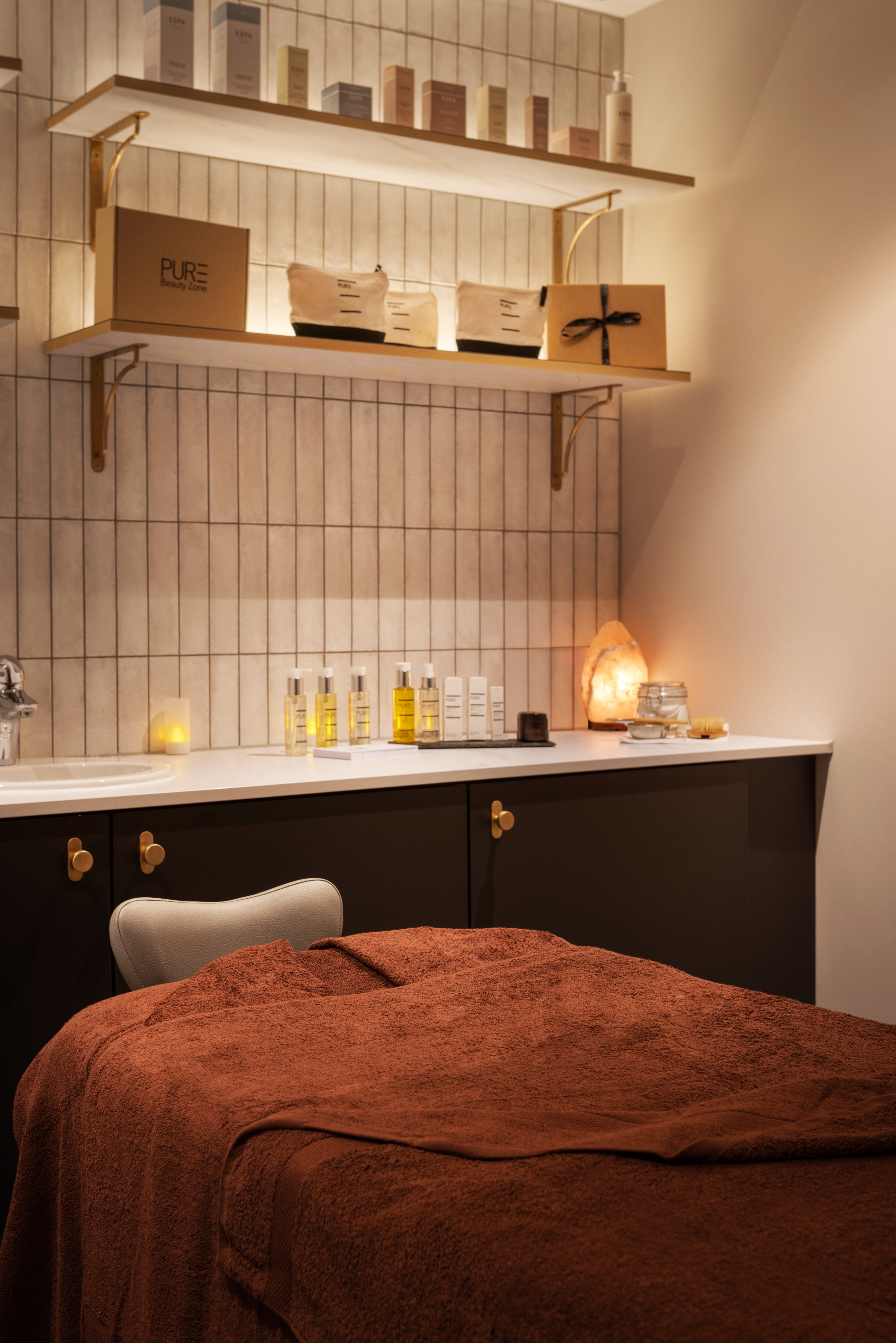 Couples Therapy Spa Day, PURE Spa And Beauty Hilton William Street
